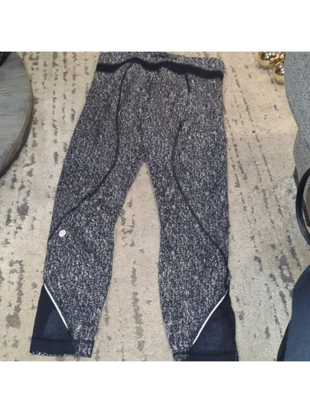 Lululemon Inspire Tight II Power Luxtreme Suited Jacquard Black White / Black